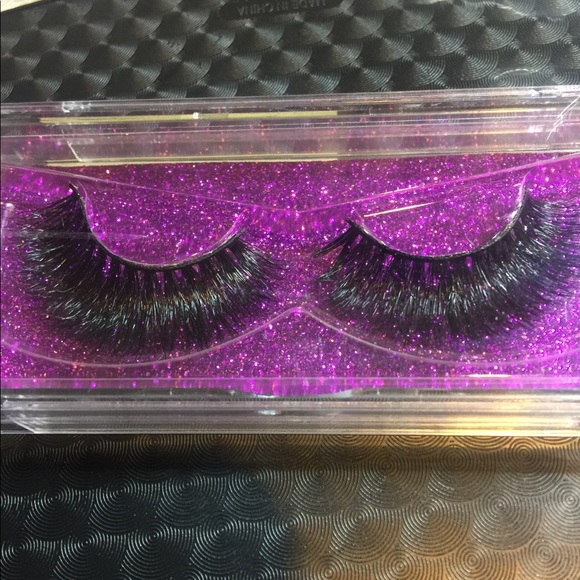💯Mink Lashes Diva in the D Eye Lash divainthed - Picture 2 of 8